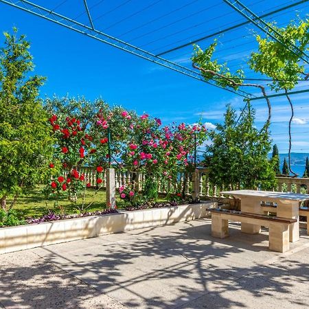 Stunning Apartment In Duce With Wifi Екстер'єр фото