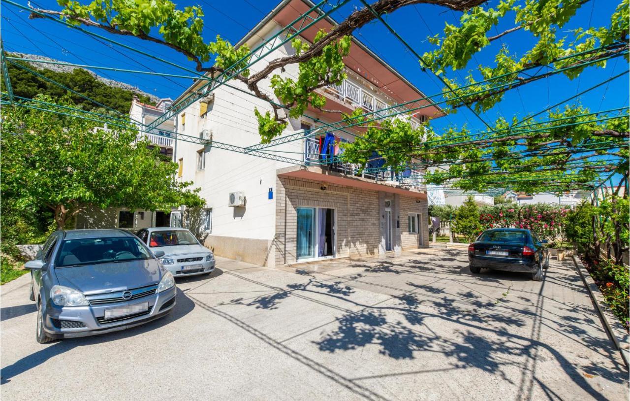 Stunning Apartment In Duce With Wifi Екстер'єр фото