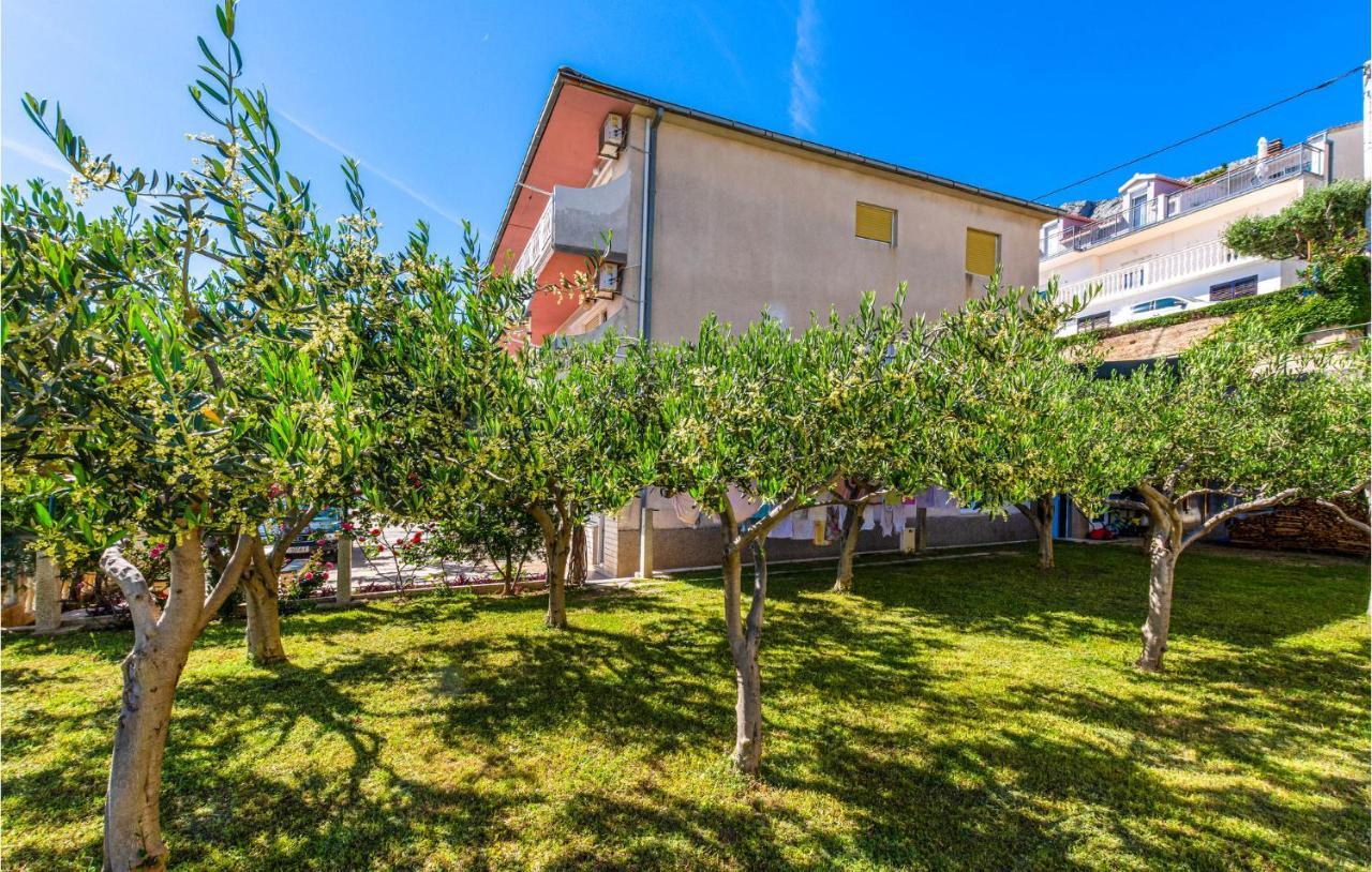 Stunning Apartment In Duce With Wifi Екстер'єр фото